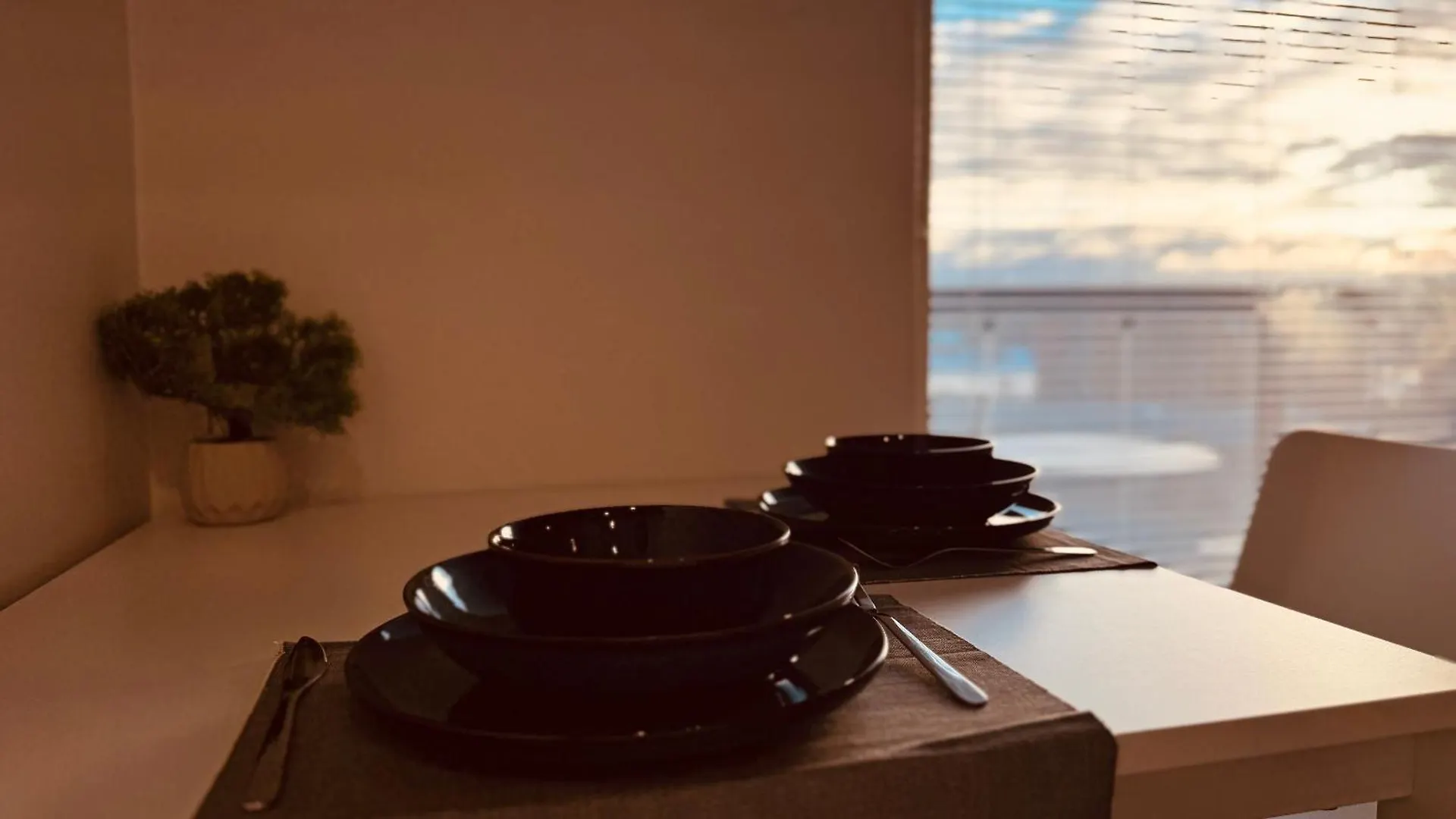 Modern And Tidy Studio Verkkosaari Helsinki Apartment